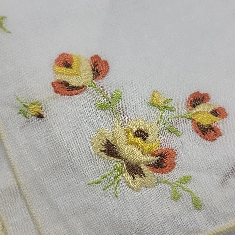 Vintage Embroidered Handkerchief Hanky with Flower